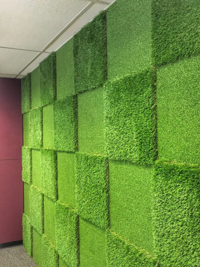 Green Grass Wall Decor Ideas